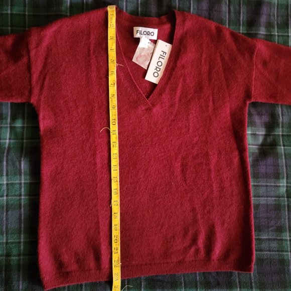 FILORO Cashmere V-Neck Sweater, Merlot, Size XS, NWT - Picture 10 of 16